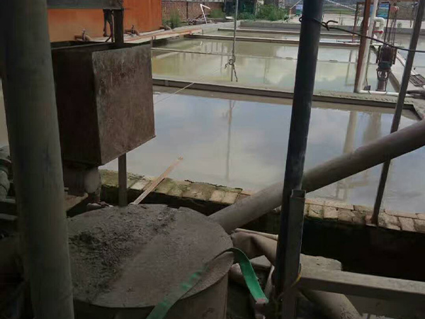 高濃度泥漿水治理現場